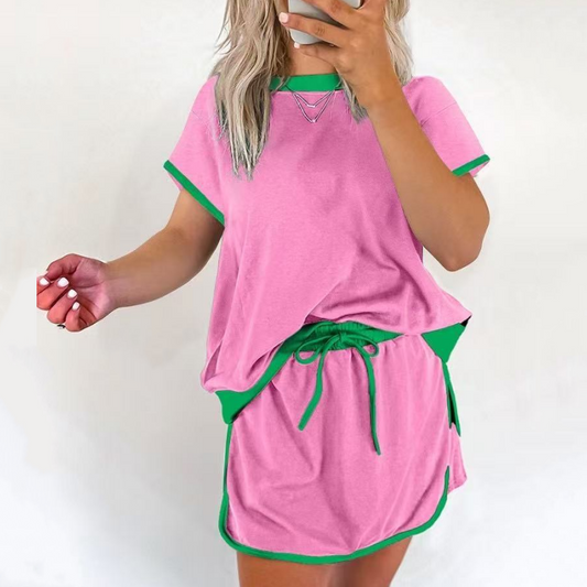✨50% OFF! Effortlessly rejuvenated girly 💖 color-blocked short-sleeved top + shorts set. 👗
